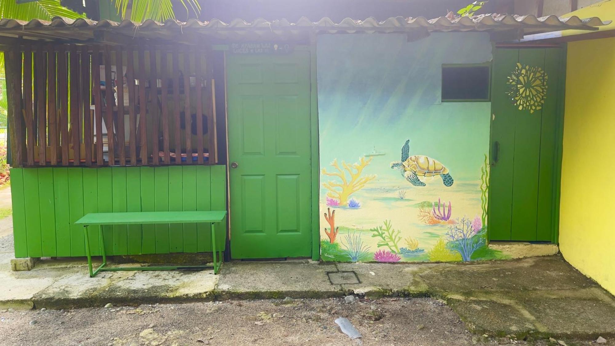 Ostello Casa Mamre Cahuita Esterno foto